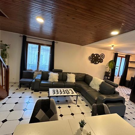 Agreable Appartement Dans Une Maison Σαιν-Ντενί Εξωτερικό φωτογραφία